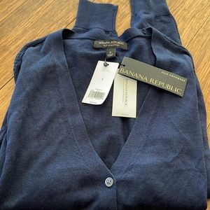 Beautiful navy blue Banana Republic silk cashmere cardigan